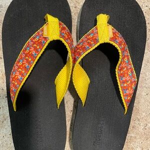 Tidewater Yellow/Orange Sandals/Flip-flops